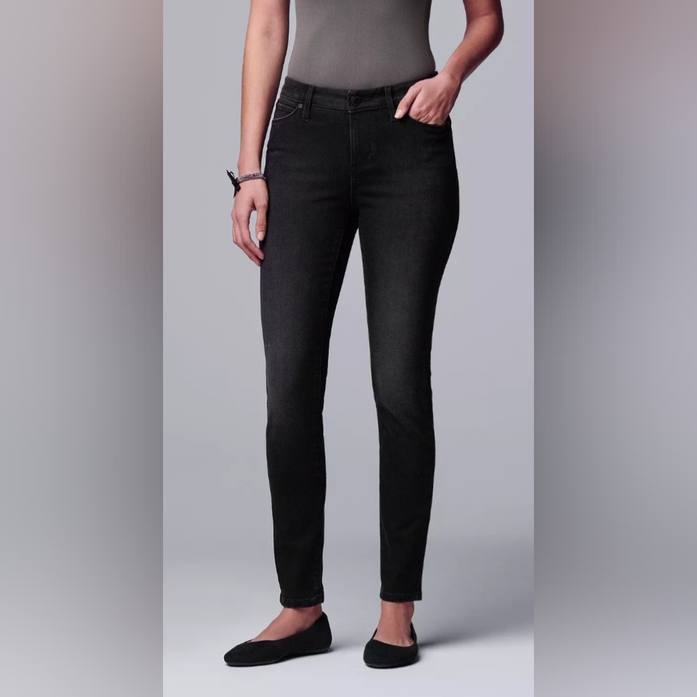 Women's Black Jeans